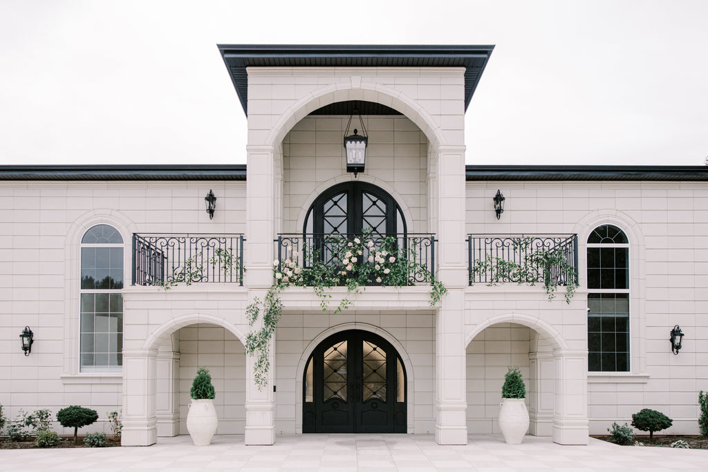 Archway Manor